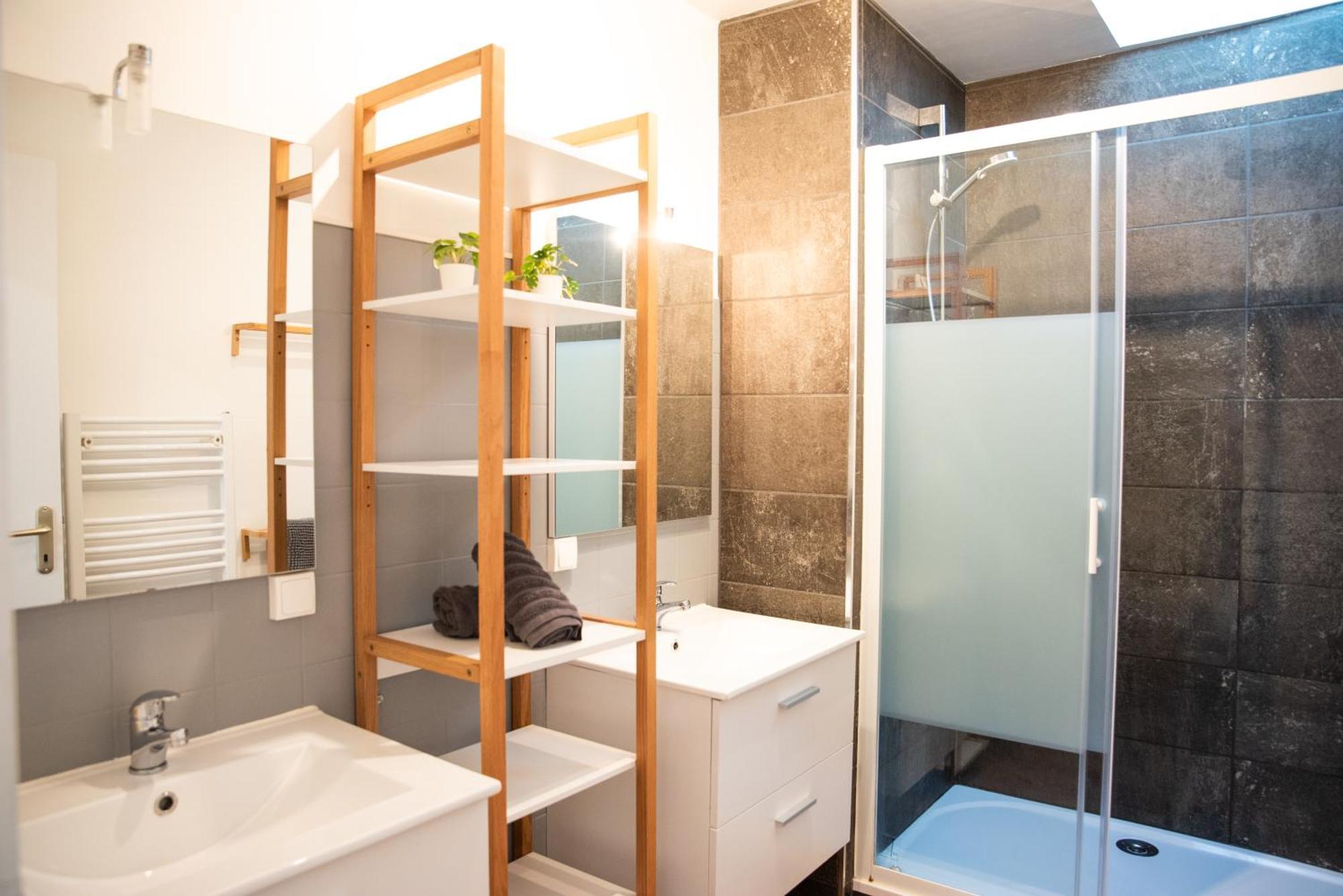 Appartement Chaleureux Au Pied De La Cite Avec Parking Carcasona Exterior foto